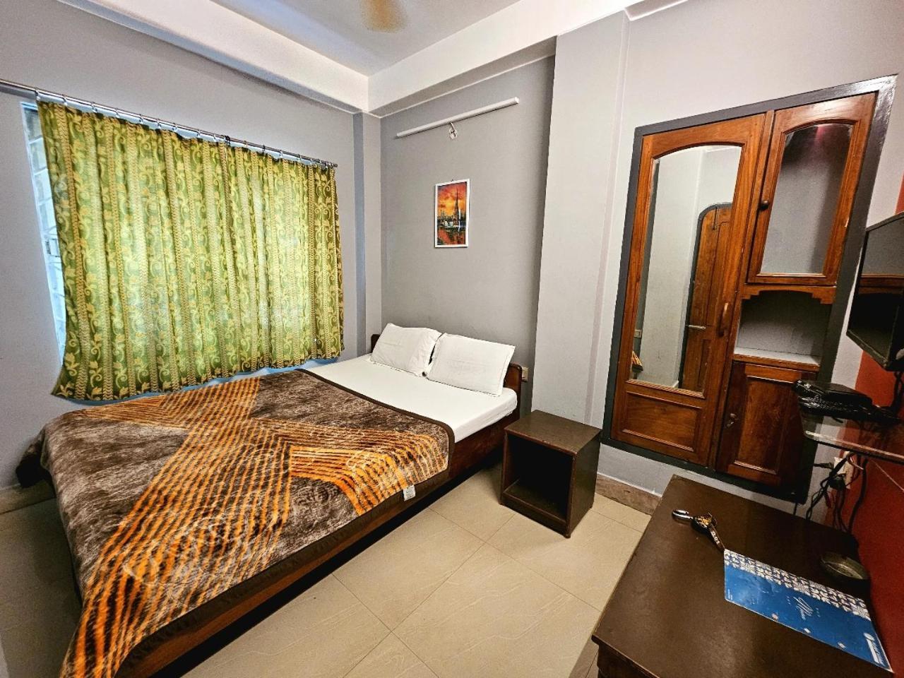 Hotel Vishal Siliguri Eksteriør bilde